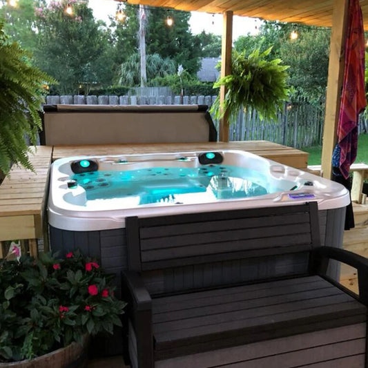 5-Person Outdoor Spa Hot Tub Jacuzzi – Luxury Acrylic Massage Tub with 31 Jets, Sound, & LED Lighting